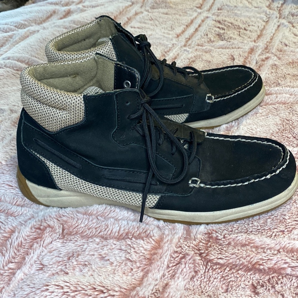 Sperry topsider boot size 9 STS5509